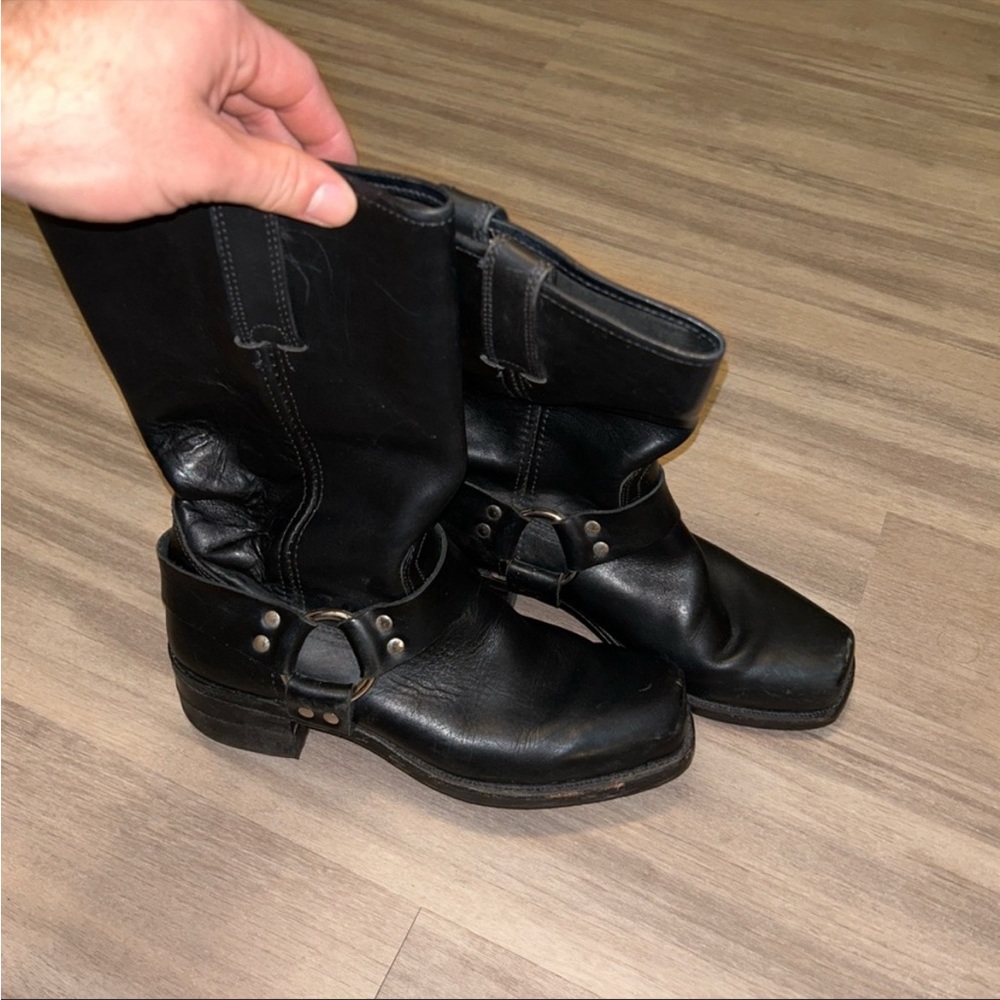 Frye buckle boots/black riding boots